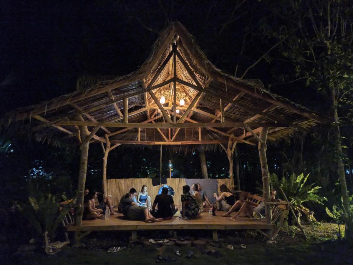 Peaceland Hostel Panglao Εξωτερικό φωτογραφία